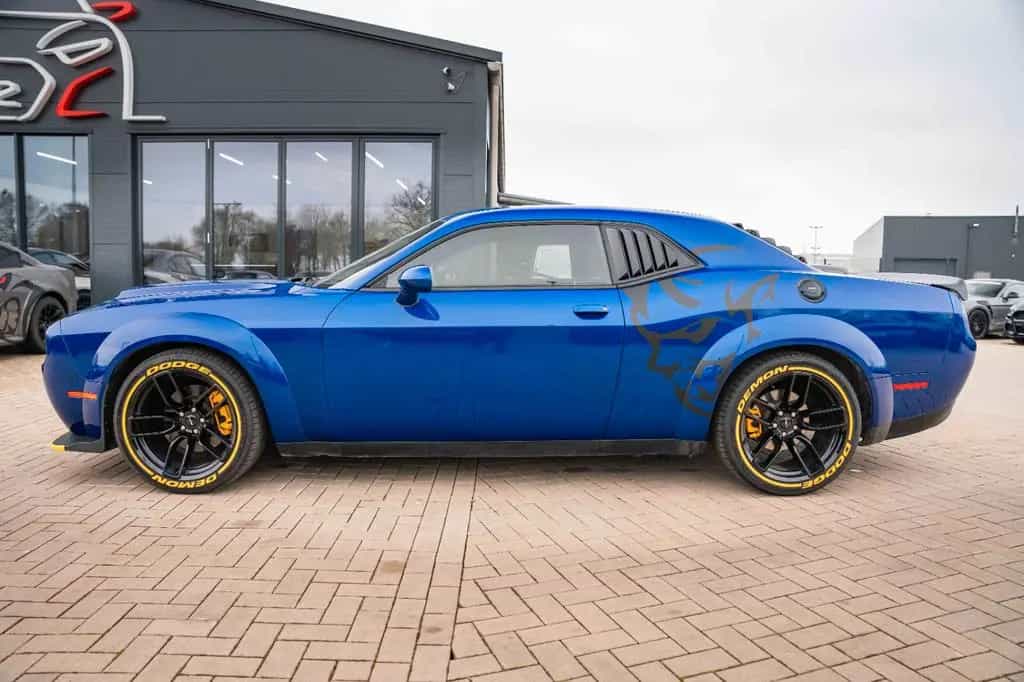 Dodge Challenger 5,7 V8 HEMI WIDEBODY 09/2021-photo-10