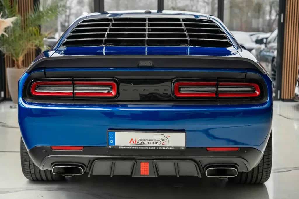 Dodge Challenger 5,7 V8 HEMI WIDEBODY 09/2021-photo-6