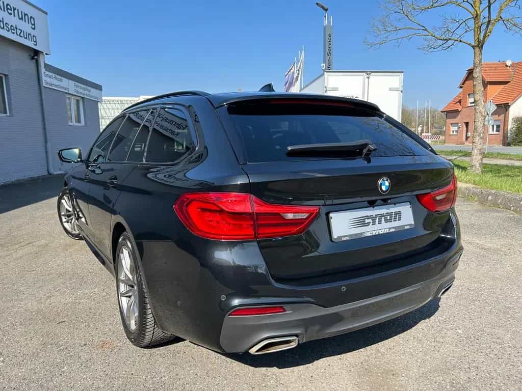 BMW 5 Series 520d M Sport Touring 11/2019-photo-1