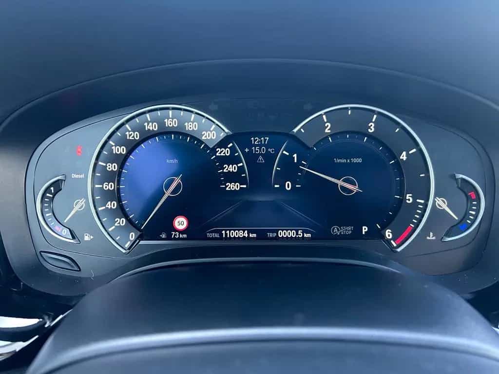 BMW 5 Series 520d M Sport Touring 11/2019-photo-12
