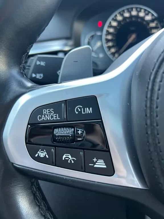 BMW 5 Series 520d M Sport Touring 11/2019-photo-15