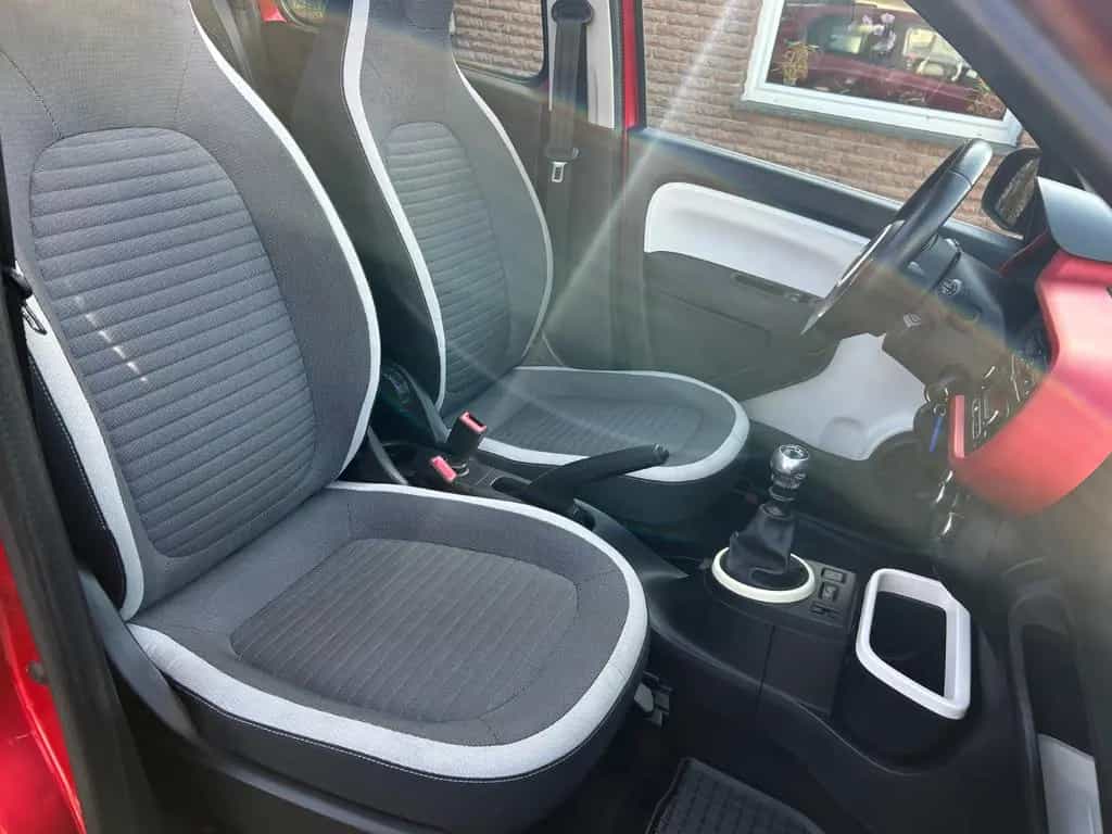 Renault Twingo Dynamique *Schiebedach* 03/2015-photo-31