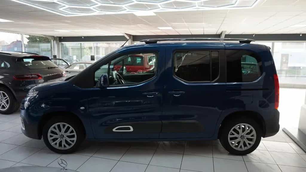 Citroën Berlingo Feel M *1.Hand*Carplay*Navi*Kamera* 03/2019-photo-9