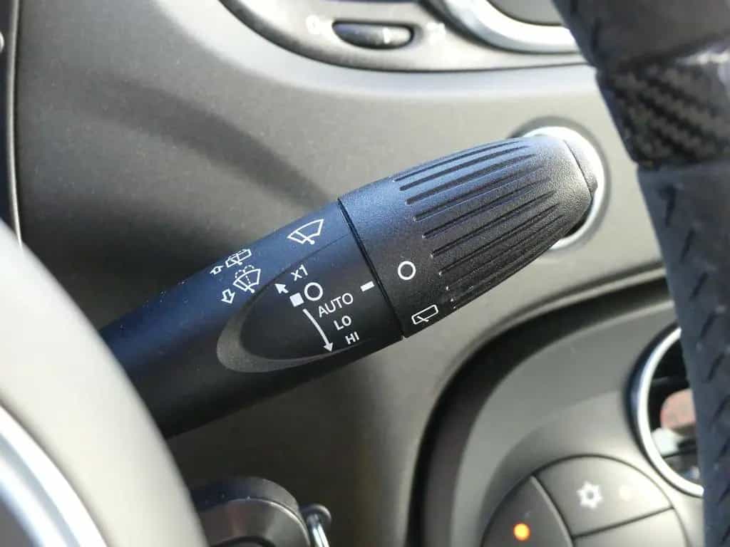 Abarth 695 70TH ANNIVERSARIO 1.4 T-JET NAVI CARPLAY XEN 04/2021-photo-16