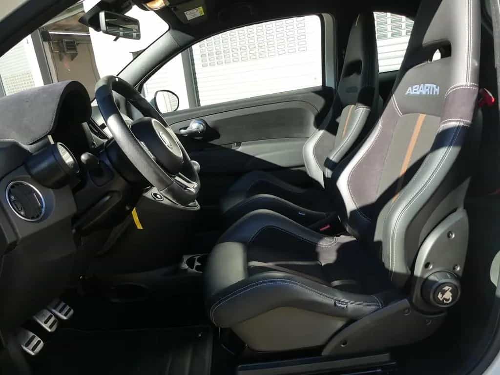 Abarth 695 70TH ANNIVERSARIO 1.4 T-JET NAVI CARPLAY XEN 04/2021-photo-9