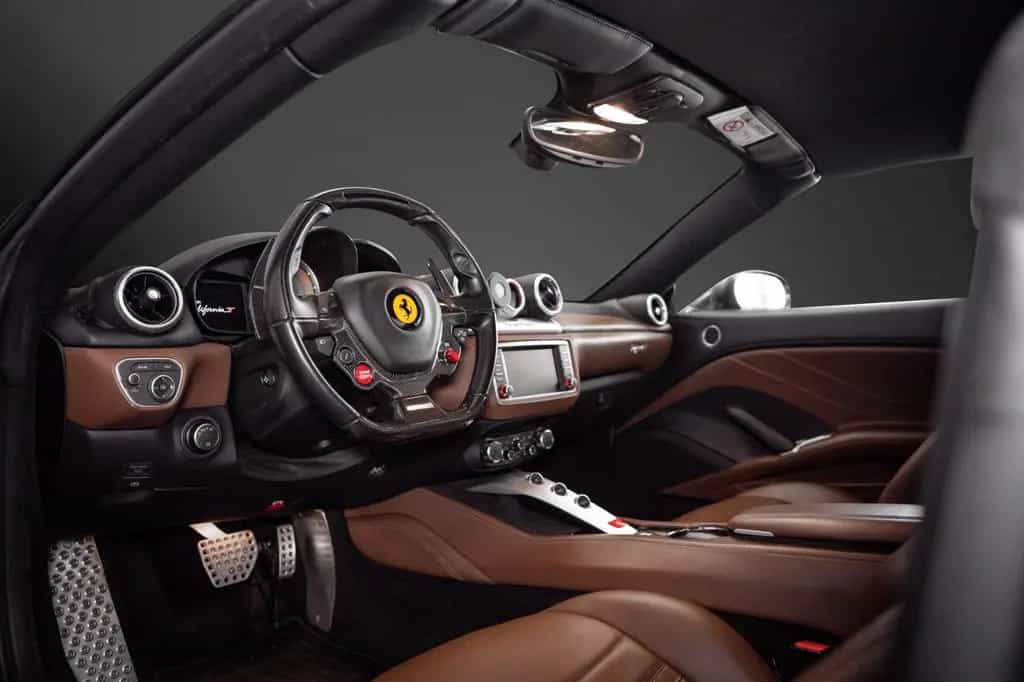 Ferrari California T Top-Ausstattung 08/2014-photo-8