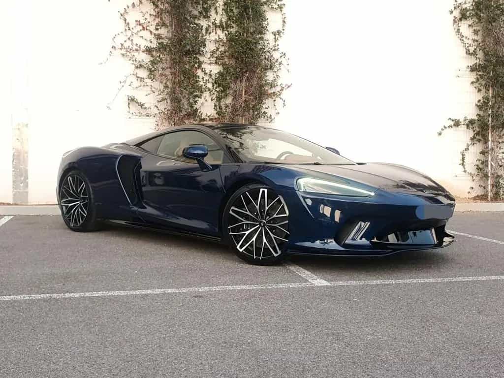 McLaren GT 04/2023-photo-2