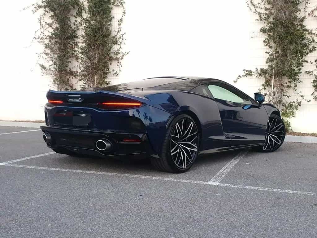 McLaren GT 04/2023-photo-6