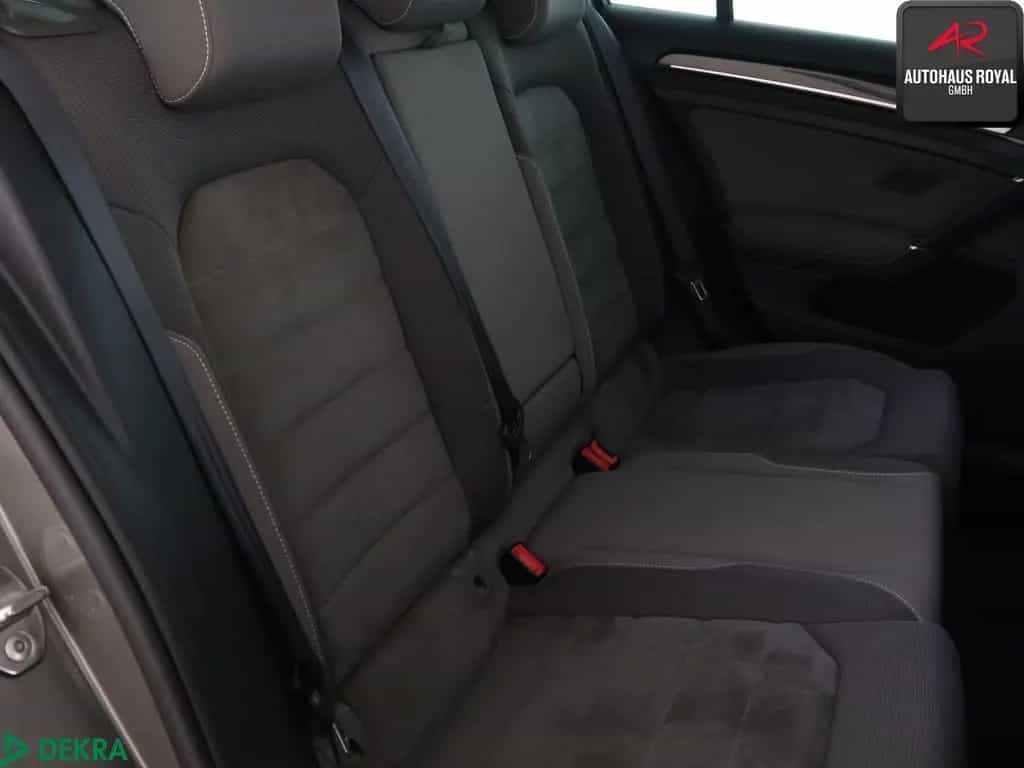 Volkswagen Golf VII Variant 1.4 TSI HIGHLINE PANO,BI-XENON 02/2016-photo-10