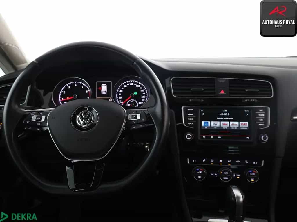 Volkswagen Golf VII Variant 1.4 TSI HIGHLINE PANO,BI-XENON 02/2016-photo-13