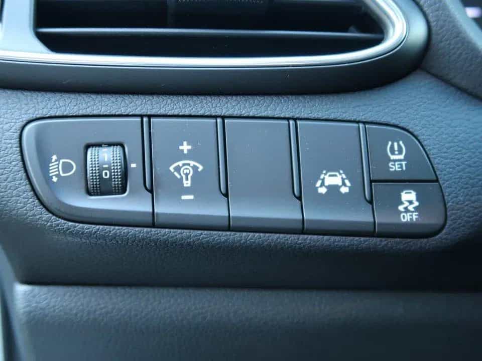 Hyundai i30 cw 1.0 T-GDI Trend*Allwetterreifen*LED Tagfa 12/2018-photo-13