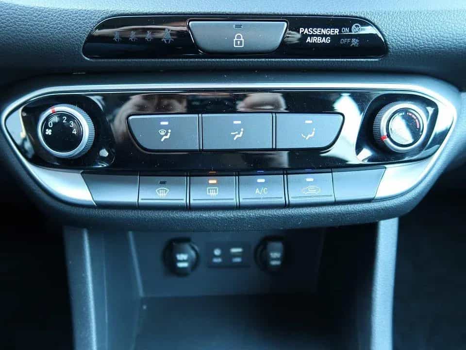 Hyundai i30 cw 1.0 T-GDI Trend*Allwetterreifen*LED Tagfa 12/2018-photo-20