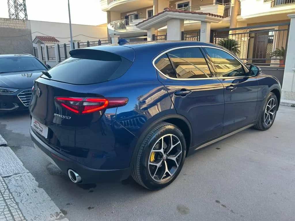 Alfa Romeo Stelvio 2.2 Turbodiesel 190 CV AT8 RW 08/2019-photo-13