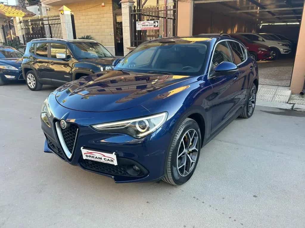 Alfa Romeo Stelvio 2.2 Turbodiesel 190 CV AT8 RW 08/2019-photo-2