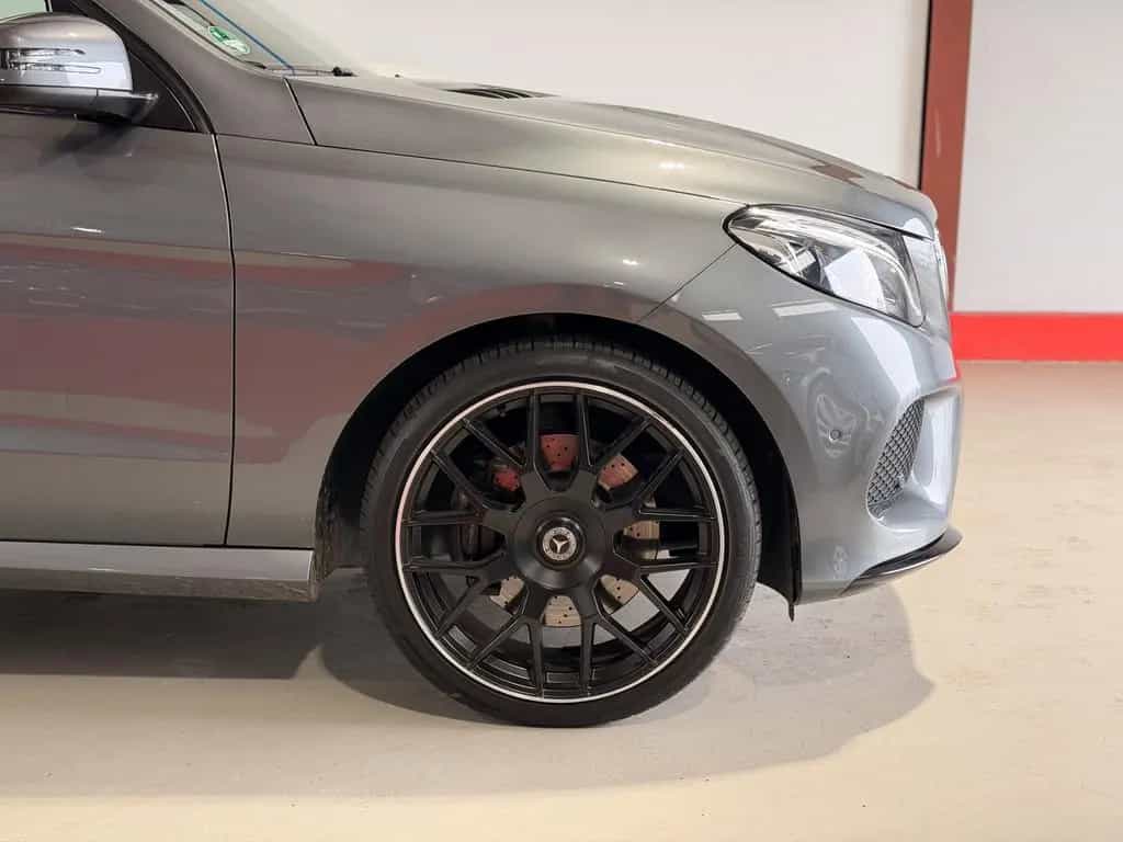 Mercedes-Benz GLE-Class 500 *4Matic*AMG*Distronic+Plus*360°H/K* 04/2018-photo-23