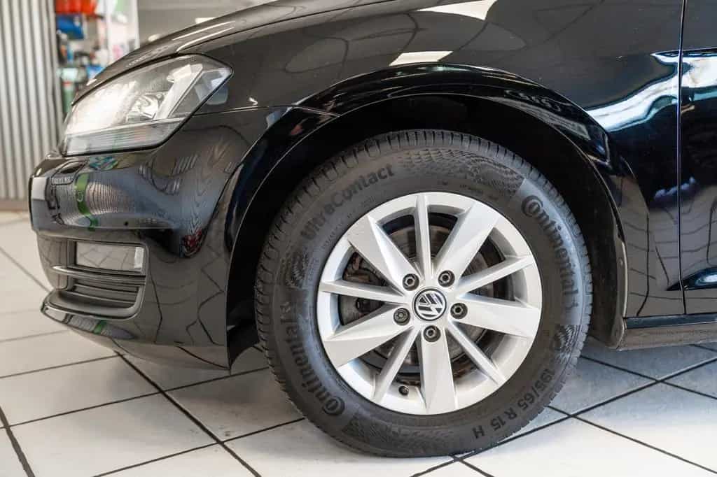 Volkswagen Golf VII 1.2 Benzin Highline Navi Kamera 03/2015-photo-10