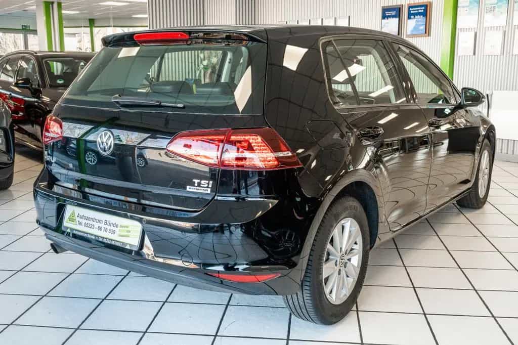Volkswagen Golf VII 1.2 Benzin Highline Navi Kamera 03/2015-photo-7