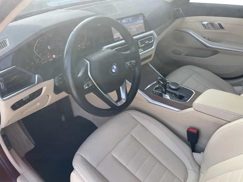 BMW 3 Series 320i xDrive Luxury/24 Monate Garantie/Leder/Driv 04/2020-photo-11
