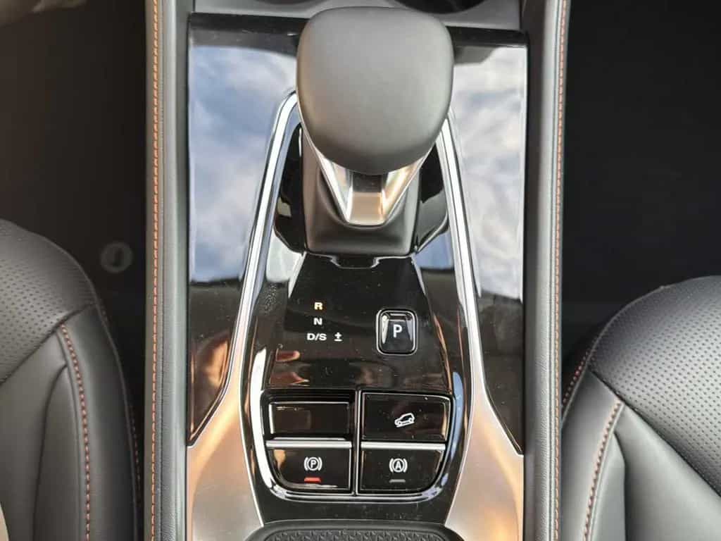 MG HS Hybrid+ Luxury 360° Kamera 02/2026-photo-17
