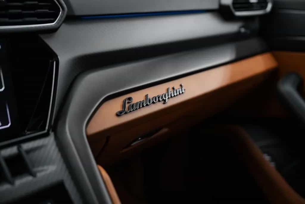 Lamborghini Urus S CARBON/B&O/AKRAPOVIC/PANO/23"/STYLE 06/2023-photo-12