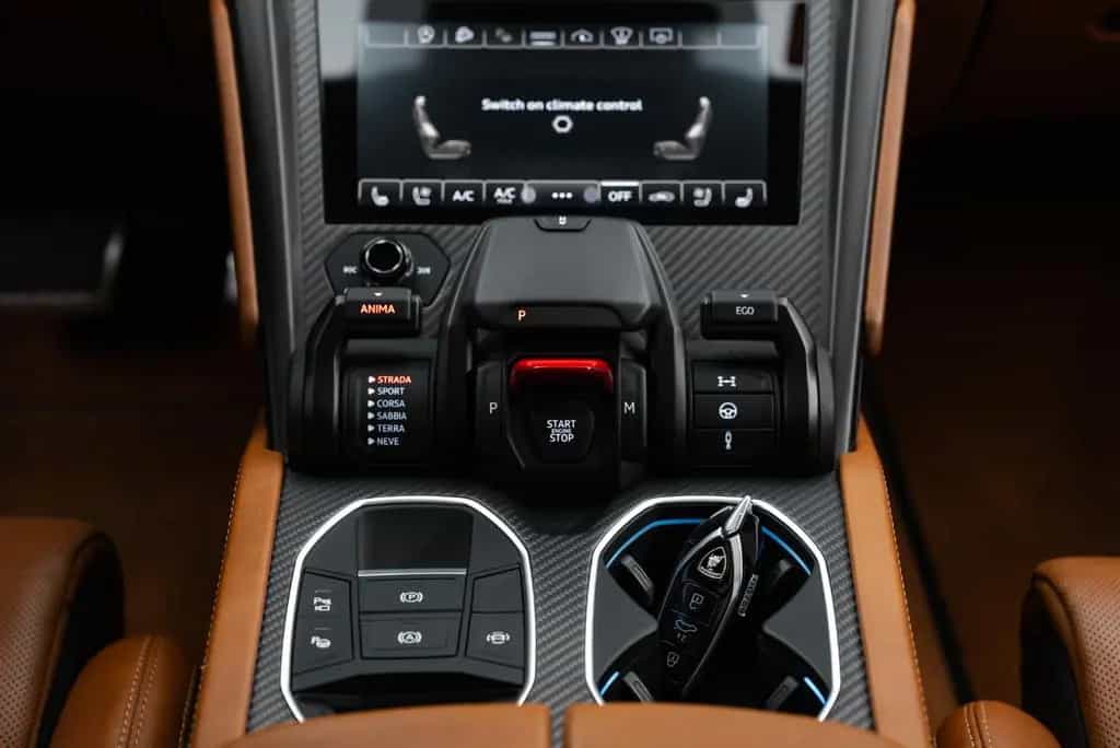 Lamborghini Urus S CARBON/B&O/AKRAPOVIC/PANO/23"/STYLE 06/2023-photo-13