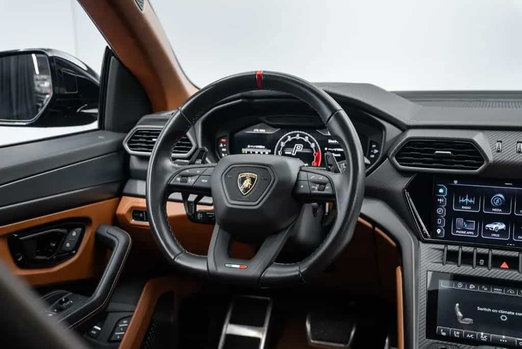 Lamborghini Urus S CARBON/B&O/AKRAPOVIC/PANO/23"/STYLE 06/2023-photo-16