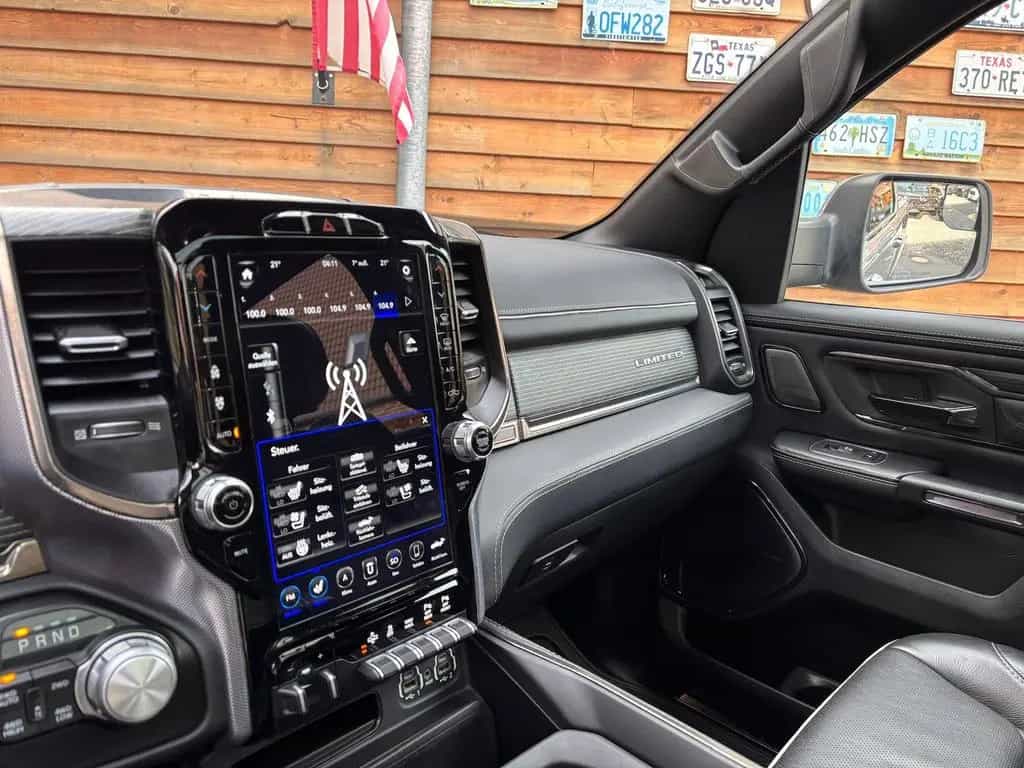 Dodge RAM 1500 5,7 Limited 4x4 LED Pano AHK Memory LPG 11/2020-photo-20