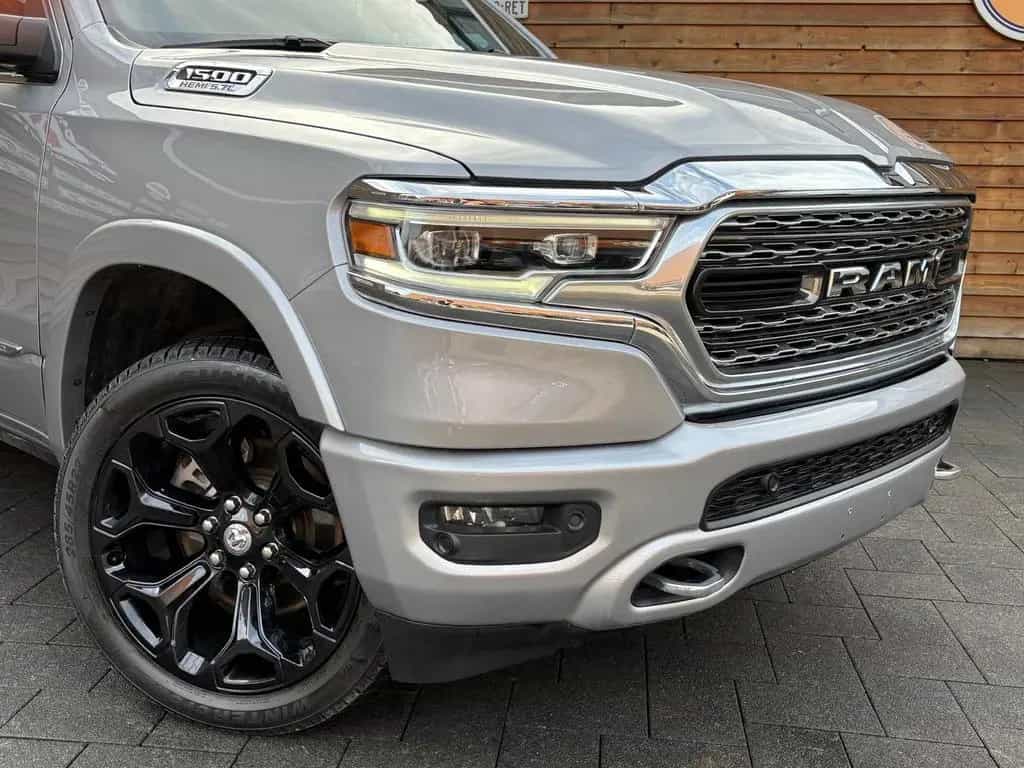 Dodge RAM 1500 5,7 Limited 4x4 LED Pano AHK Memory LPG 11/2020-photo-3