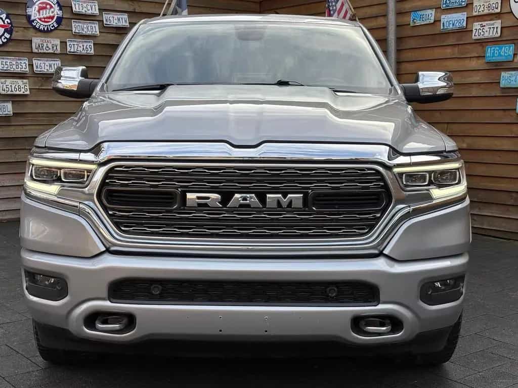 Dodge RAM 1500 5,7 Limited 4x4 LED Pano AHK Memory LPG 11/2020-photo-4