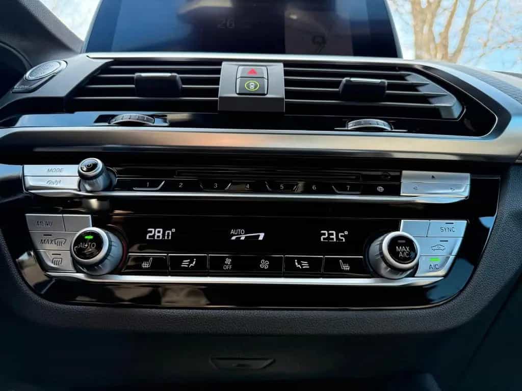 BMW X4 xDrive 30 i M Sport/20 Zoll/AHK/Leder/LED 05/2019-photo-13