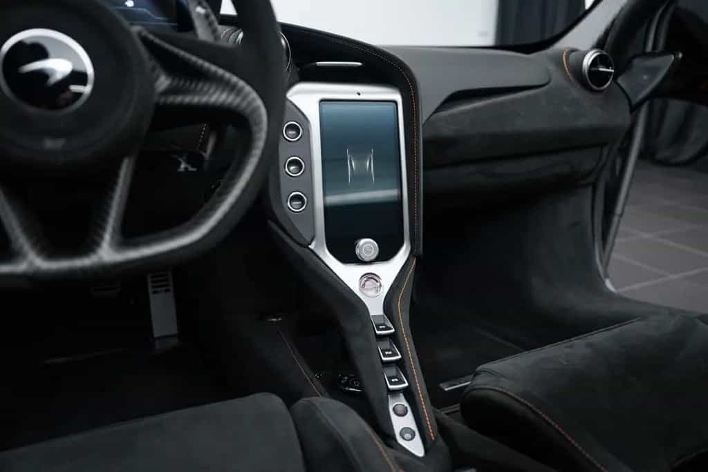 McLaren 750S Spider CARBON/PERFORMANCE/360°CAMERA/B&W 02/2024-photo-11