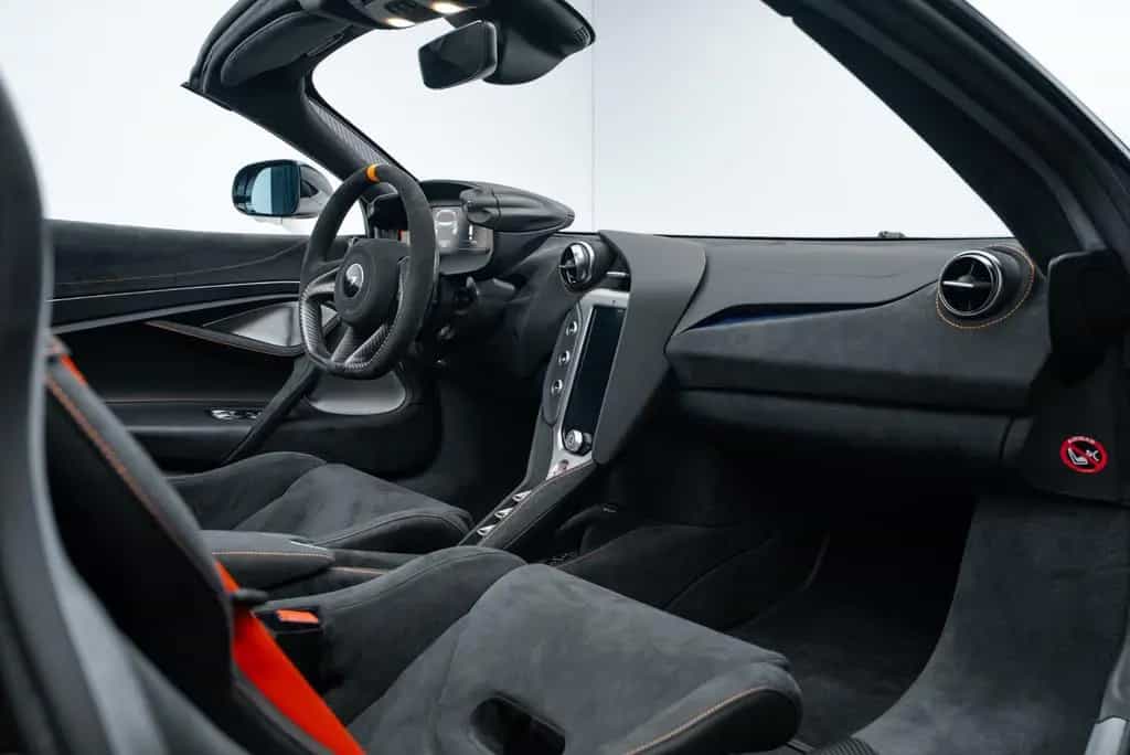McLaren 750S Spider CARBON/PERFORMANCE/360°CAMERA/B&W 02/2024-photo-18