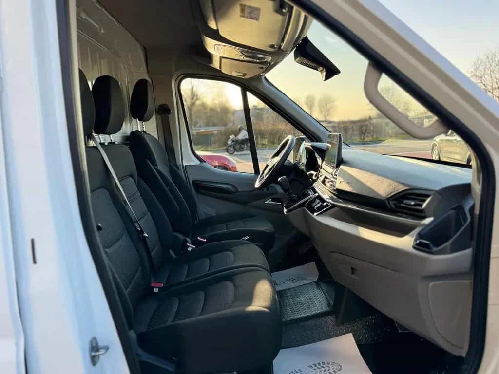 Maxus Deliver 9 L3H2 Luxury 2.0TDCi LED KAMERA CARPLAY 11/2024-photo-13