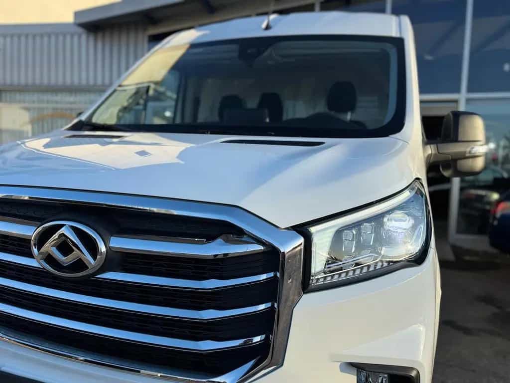 Maxus Deliver 9 L3H2 Luxury 2.0TDCi LED KAMERA CARPLAY 11/2024-photo-9