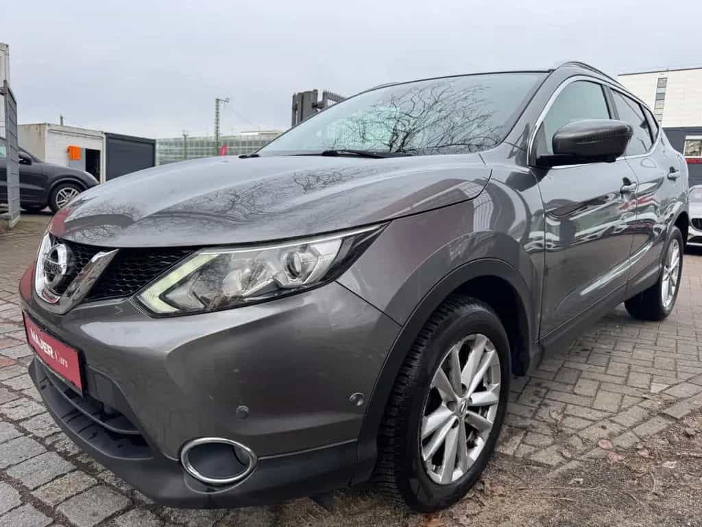 Nissan Qashqai Tekna*360*LED*KEYLESS*TEMPO*NAVI 01/2016-photo-2