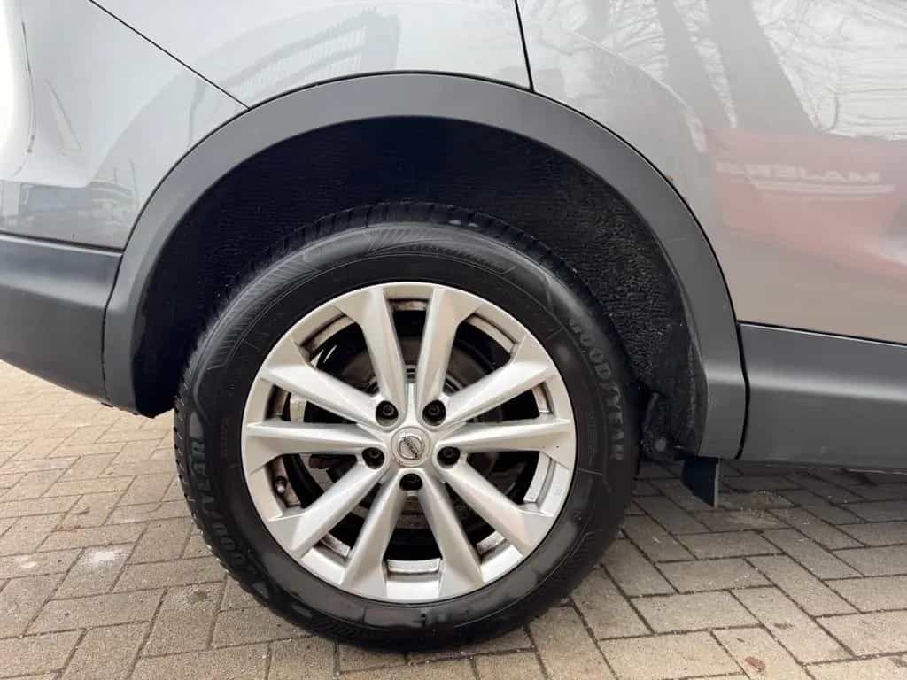 Nissan Qashqai Tekna*360*LED*KEYLESS*TEMPO*NAVI 01/2016-photo-9