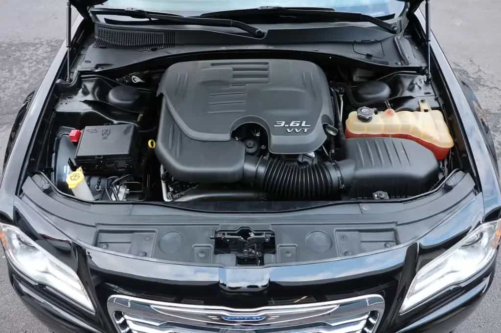 Chrysler 300C V6 Limited/ALPINE/SHZ/KAMERA/R20 11/2013-photo-28