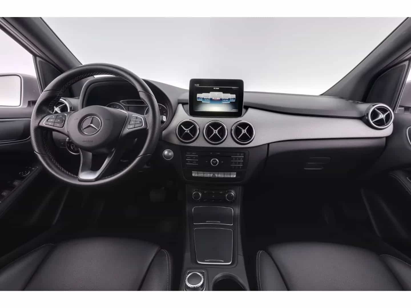 Mercedes-Benz B-Class 200 11/2018-photo-9