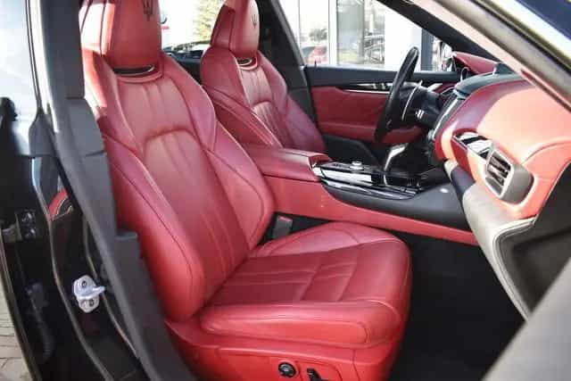 Maserati Levante Gran Sport*PANO*LUFT*CARPLAY*NAVI*21ZOLL 12/2019-photo-10