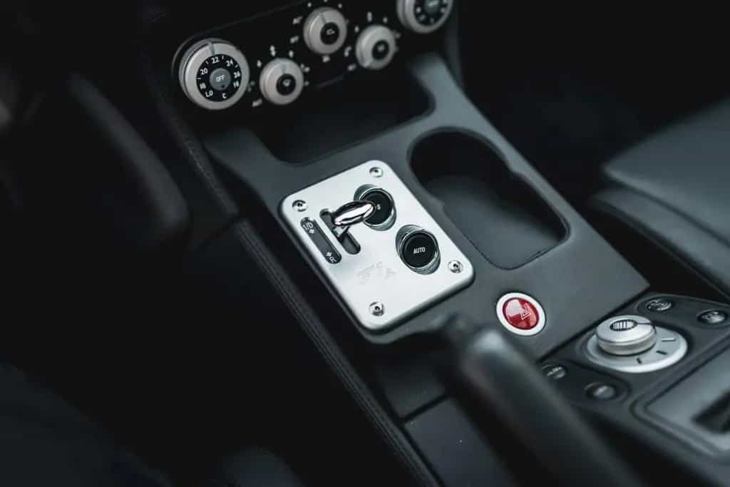 Ferrari 612 One to One *Grigio Ingrid / 1.Hand / Mwst* 04/2010-photo-23