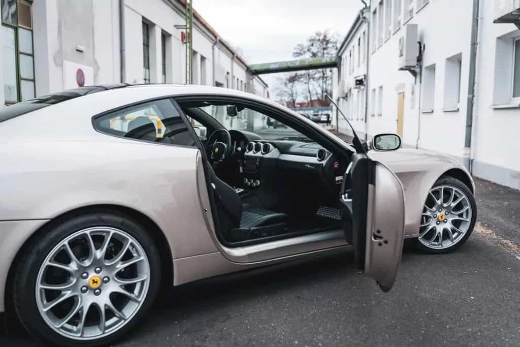 Ferrari 612 One to One *Grigio Ingrid / 1.Hand / Mwst* 04/2010-photo-44
