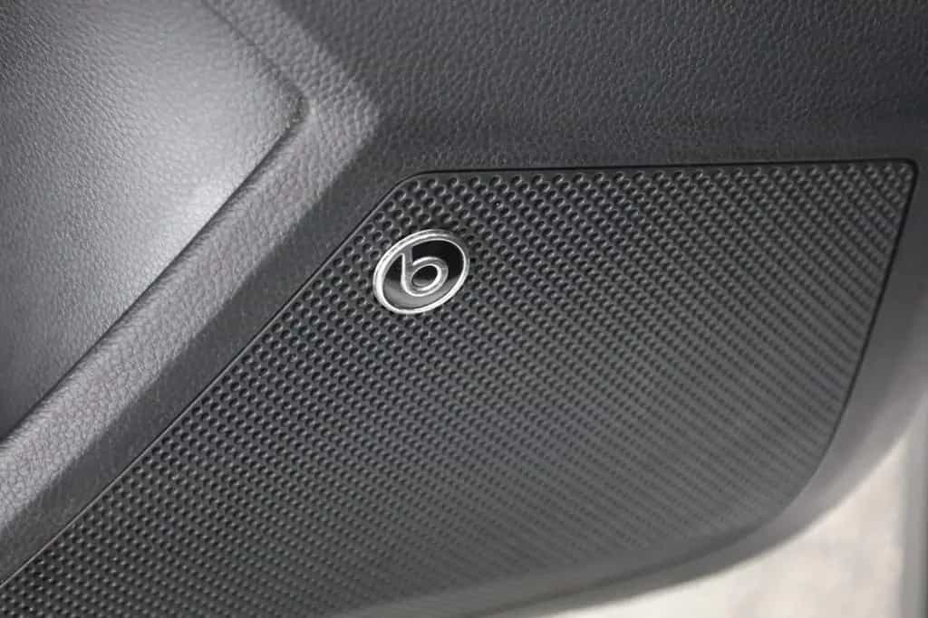 Seat Arona 1.0 TSI DSG LED Android Apple Kamera Beats 11/2021-photo-25