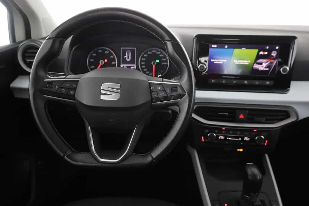 Seat Arona 1.0 TSI DSG LED Android Apple Kamera Beats 11/2021-photo-9
