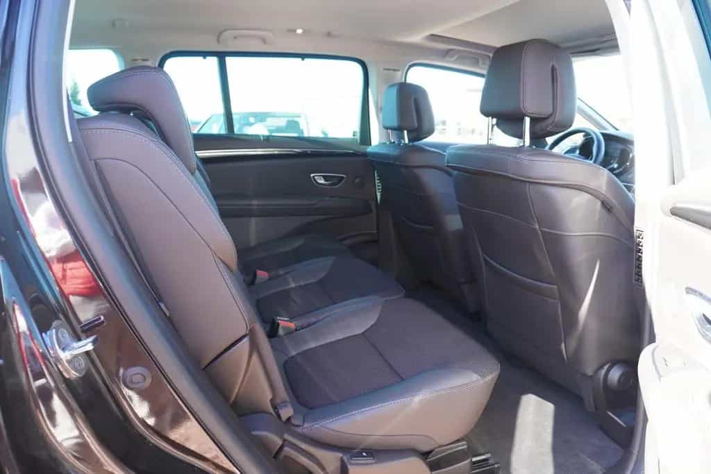 Renault Espace 1.6 dCi LED Navi Panorama 7-Sitzer PDC 05/2018-photo-11