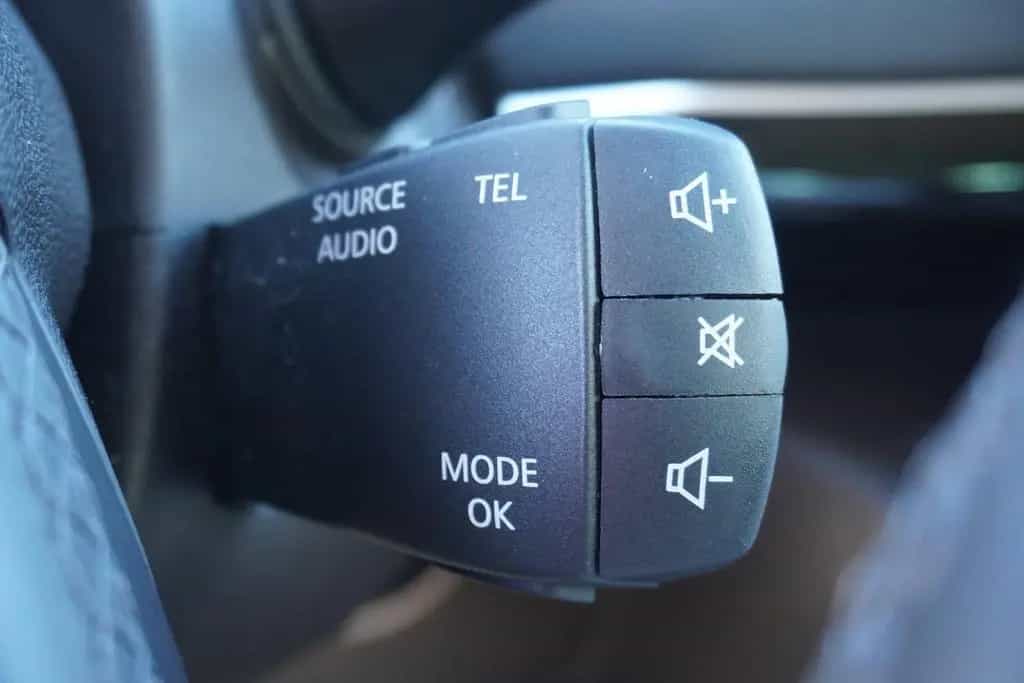 Renault Espace 1.6 dCi LED Navi Panorama 7-Sitzer PDC 05/2018-photo-22