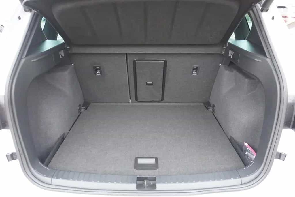 Seat Ateca 1.5 FR DSG LED Navi DAB ACC AHK PDC Kamera 06/2021-photo-11