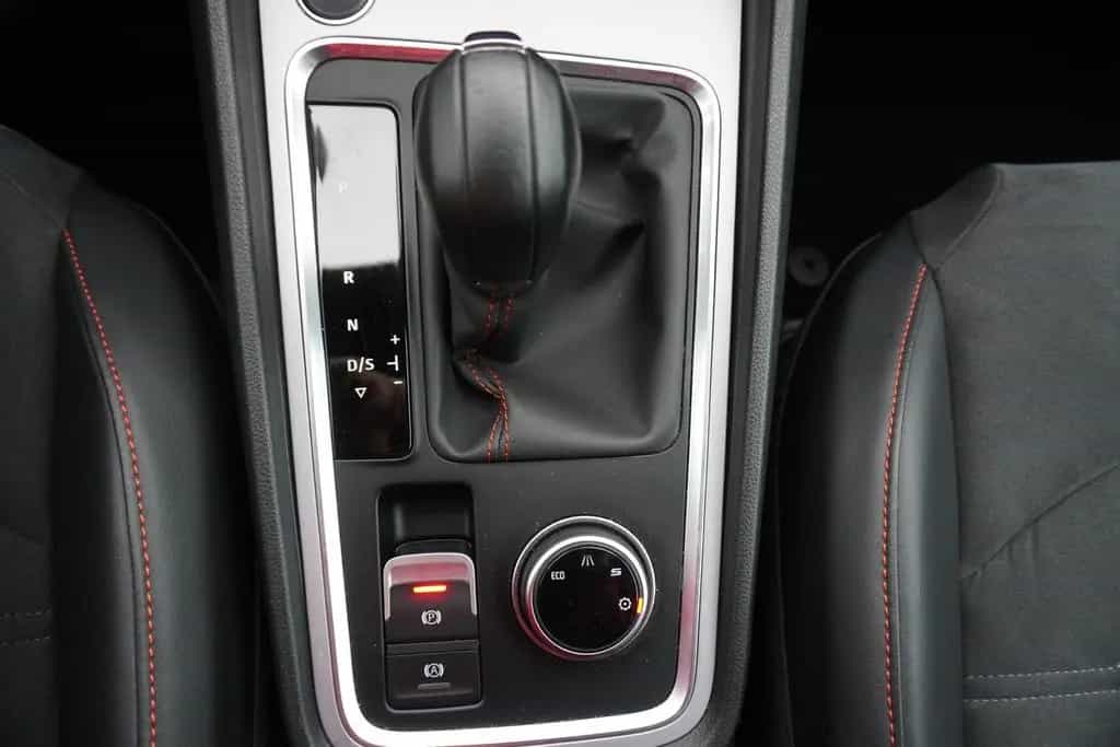 Seat Ateca 1.5 FR DSG LED Navi DAB ACC AHK PDC Kamera 06/2021-photo-15