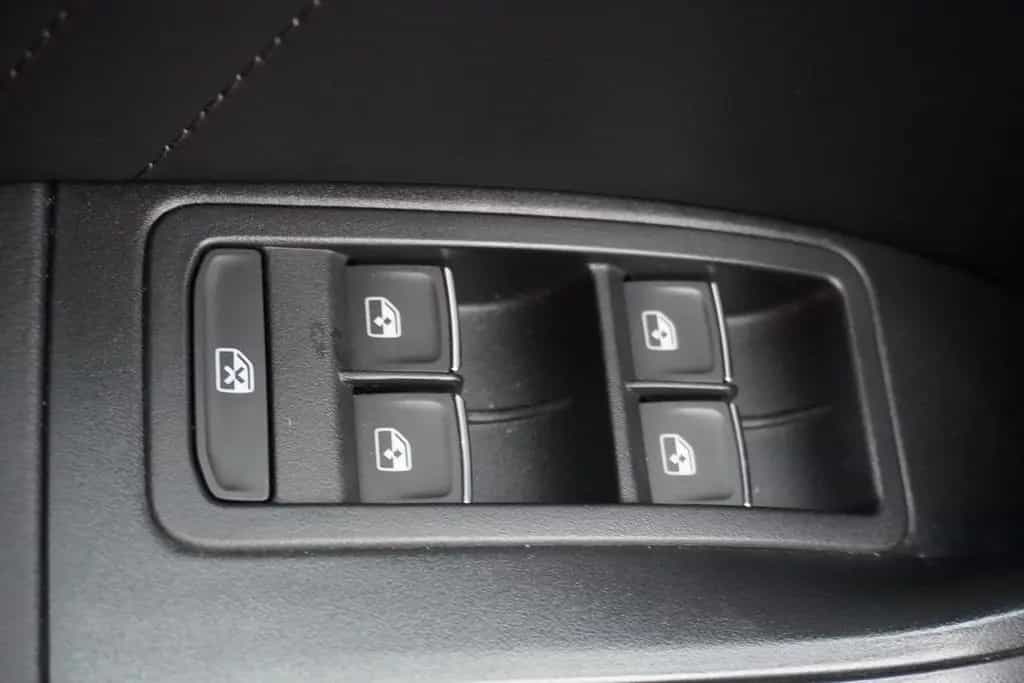 Seat Ateca 1.5 FR DSG LED Navi DAB ACC AHK PDC Kamera 06/2021-photo-21