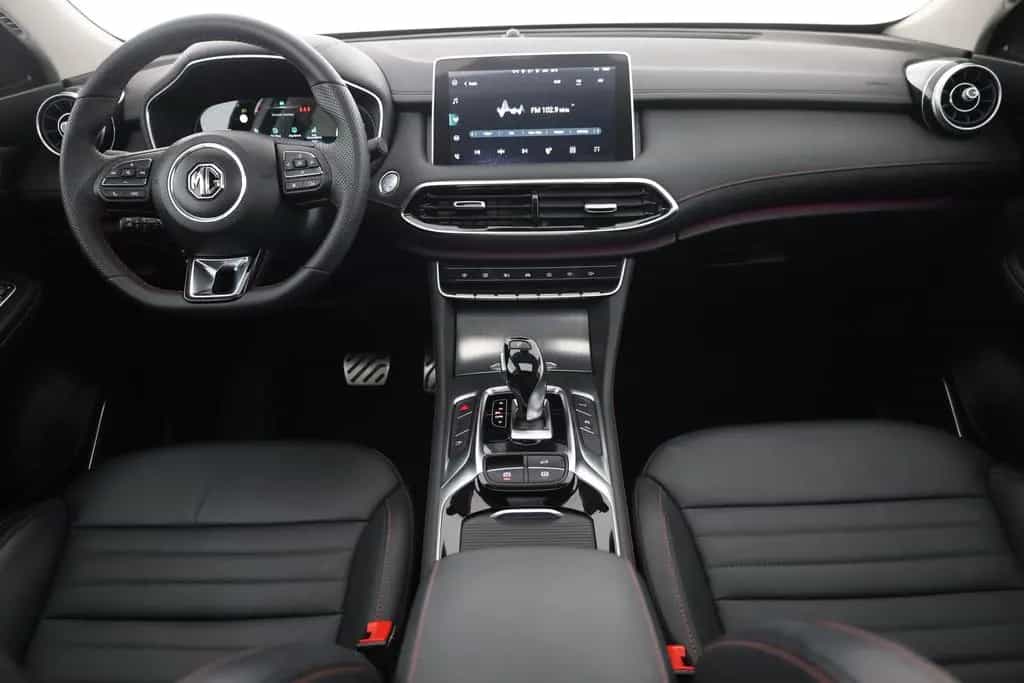 MG HS 1.5 T-GDI Luxury Aut. LED ACC Navi 360° Pano 03/2024-photo-9