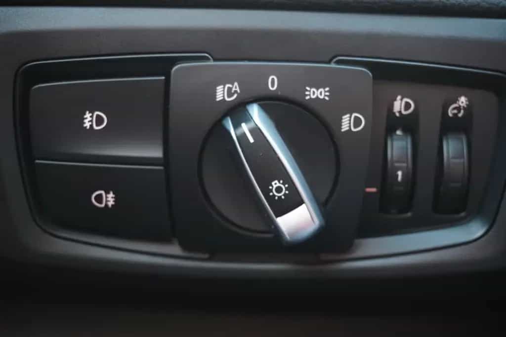 BMW 218 i Gran Tourer M-Sport AHK LED Panorama DAB 02/2021-photo-19